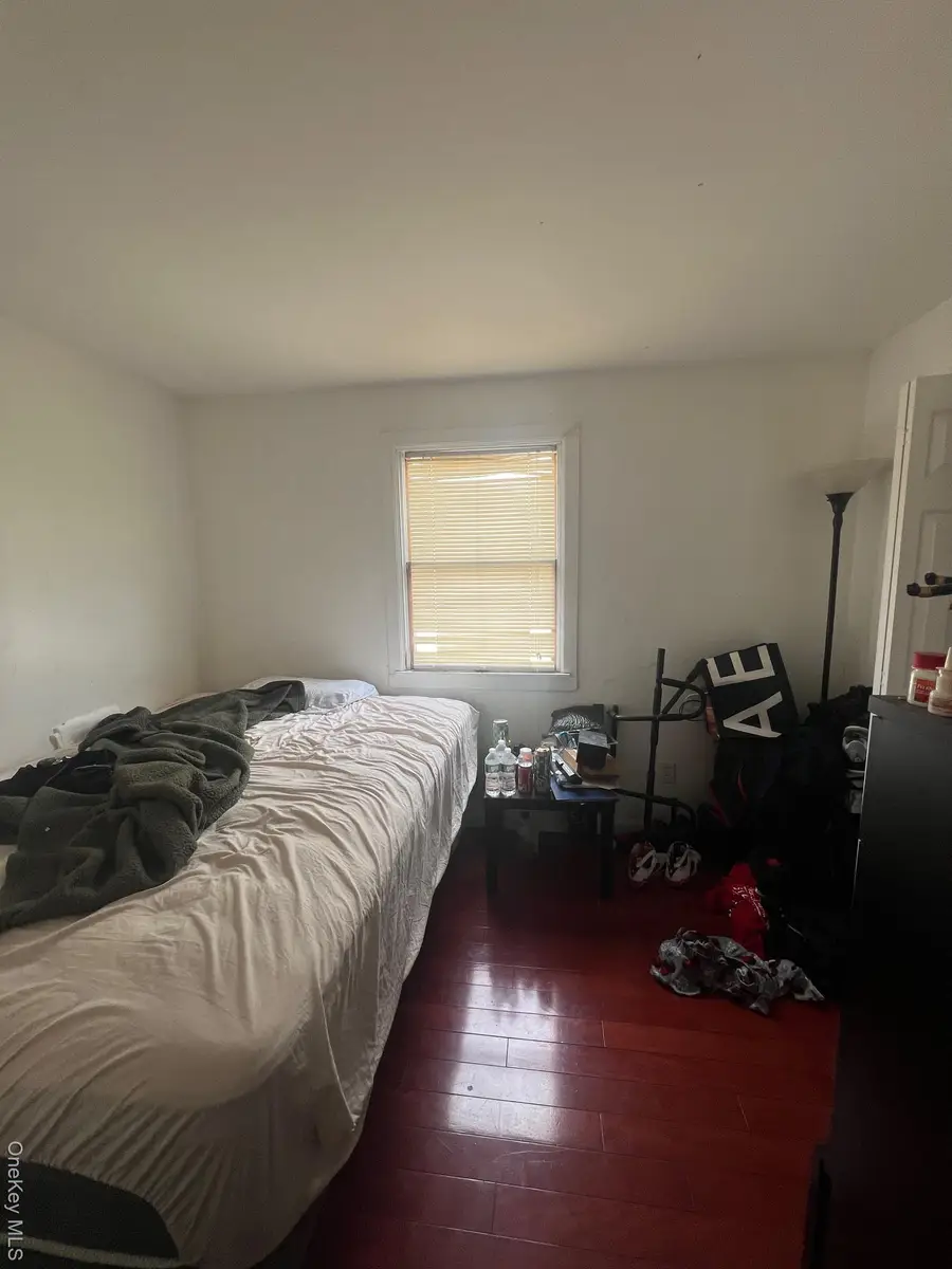 240 Oakley Avenue, Elmont, NY 11003 - Image #2