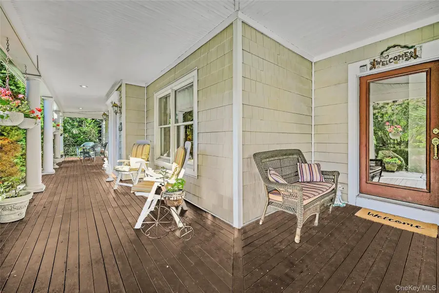 815 Uhl Lane, Orient, NY 11957 - Image #3