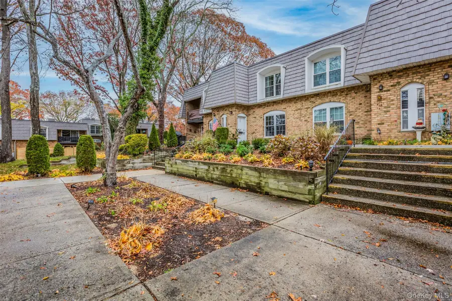 655 Middle Country Road #5C2, Coram, NY 11727 - Image #2