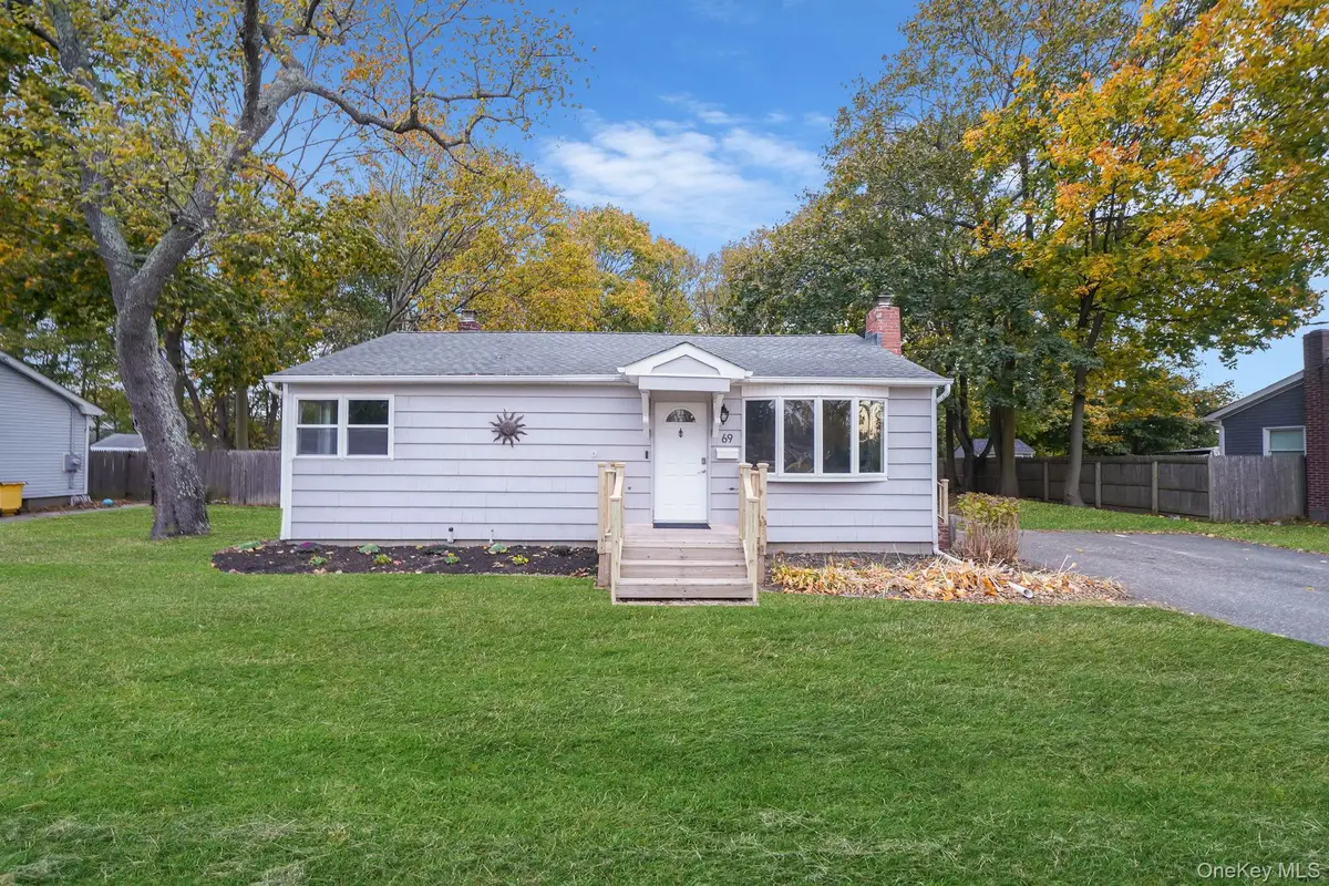 69 Poplar Street, Port Jefferson Station, NY 11776 - Image #1