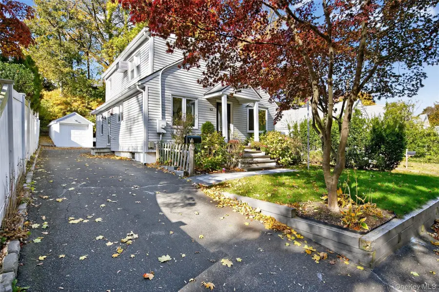 62 Mccouns Lane, Oyster Bay, NY 11771 - Image #2