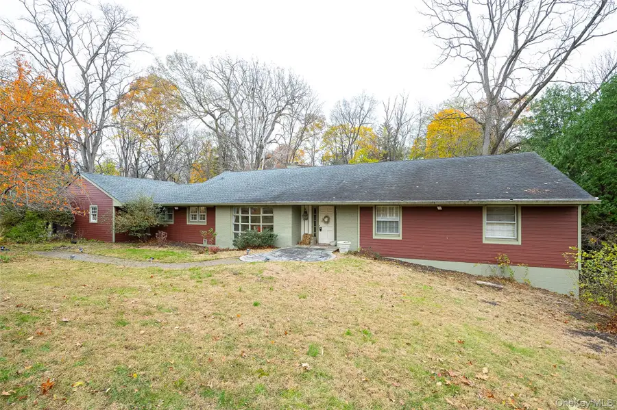 21 Walnut Hill Road, Poughkeepsie, NY 12603 - Image #3