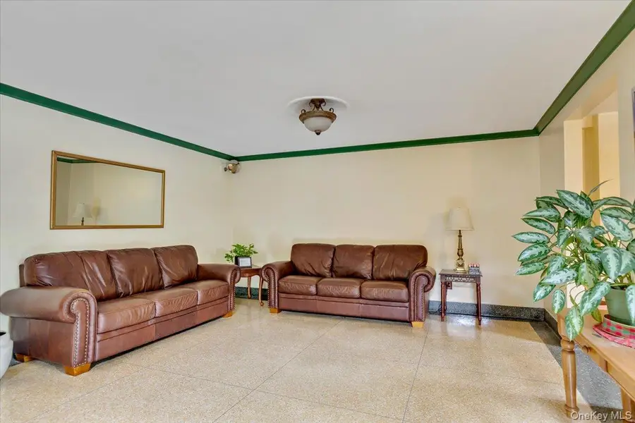 4265 Webster Ave. #5C, Bronx, NY 10470 - Image #3