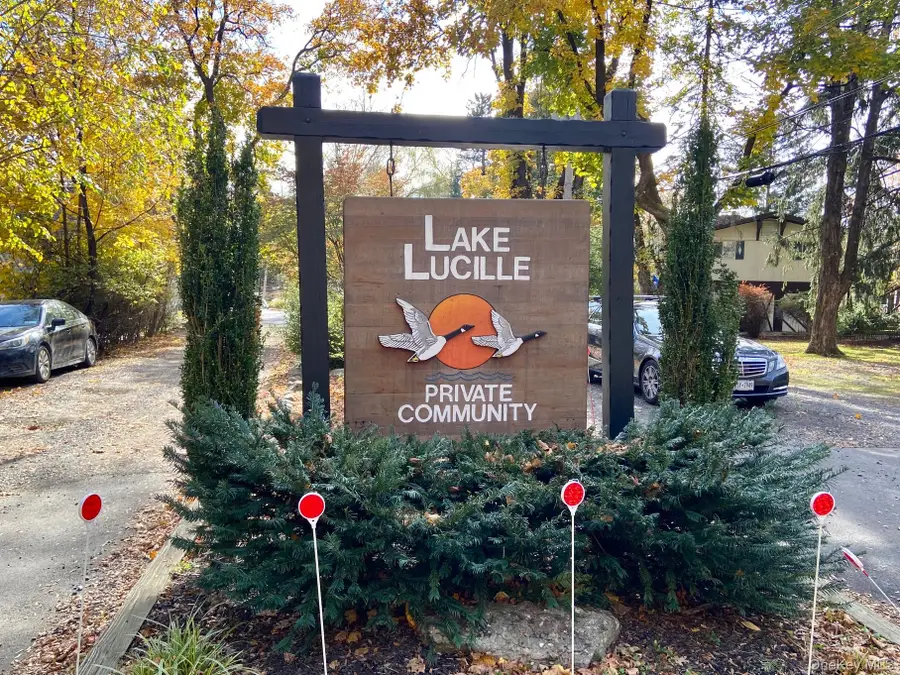 8 Morningside Road, New City, NY 10956 - Image #3