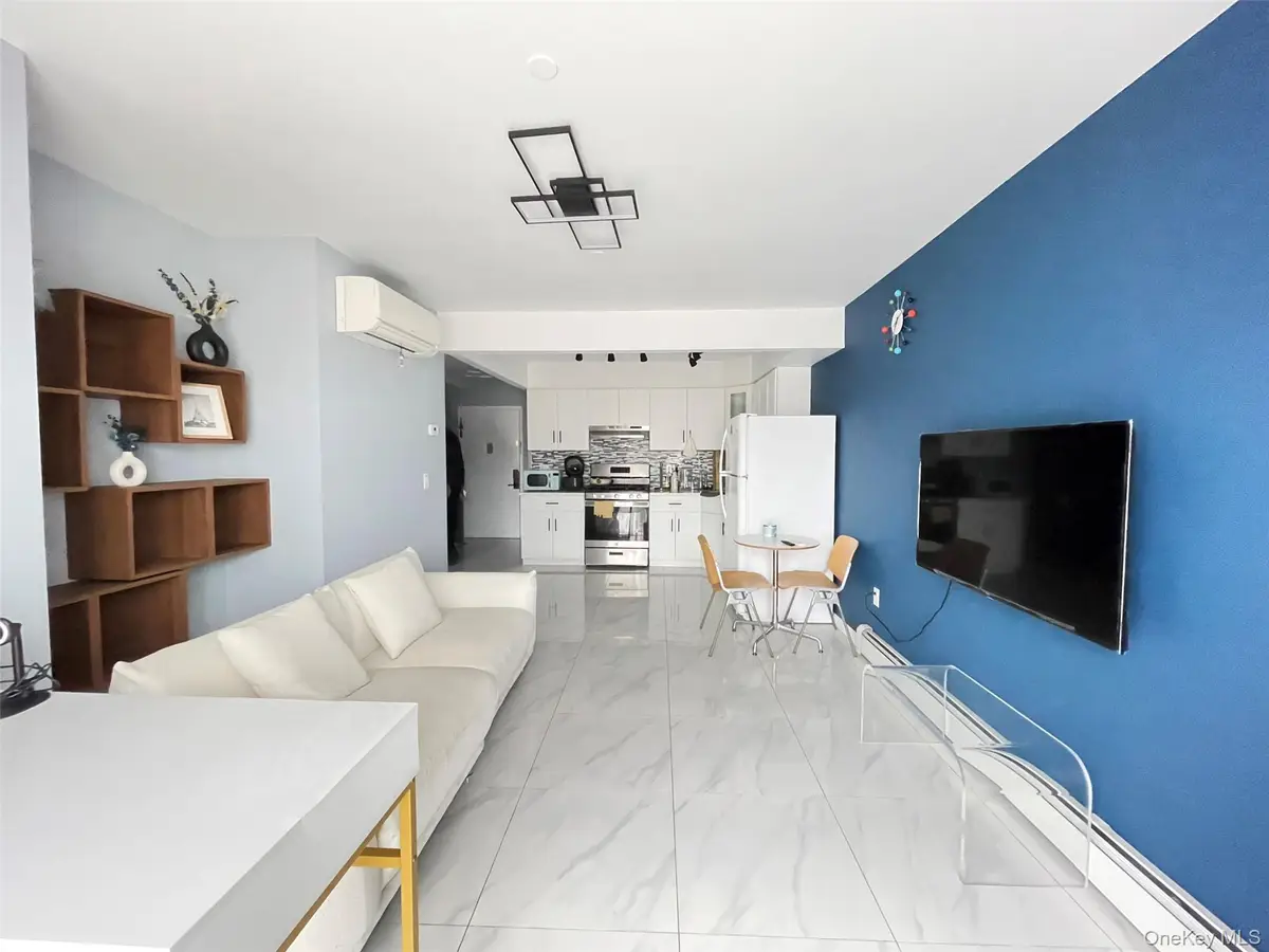 132-16 Maple Avenue #5A, Flushing, NY 11355 - Image #1