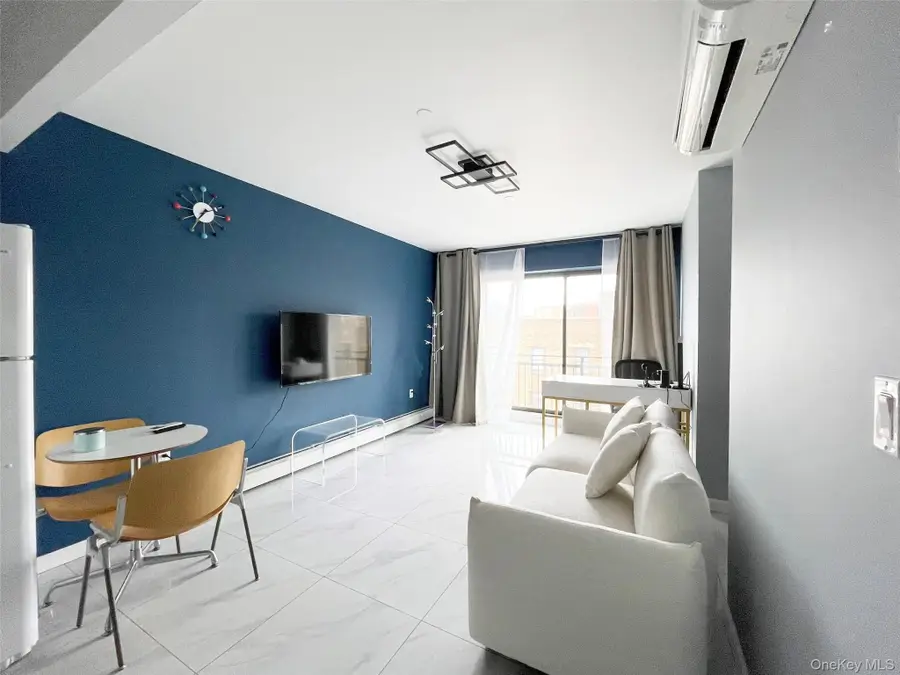 132-16 Maple Avenue #5A, Flushing, NY 11355 - Image #2