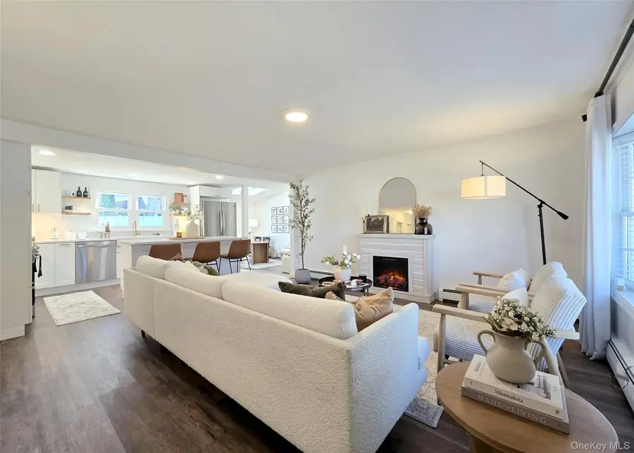 45 Rose Place, Selden, NY 11784 - Image #3