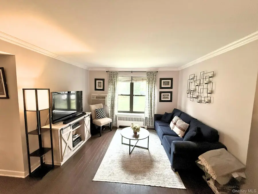 5 Terrace Circle #1G, Great Neck, NY 11021 - Image #2