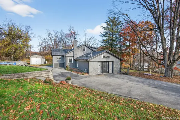 72 Jersey Avenue, Unionville, NY 10988