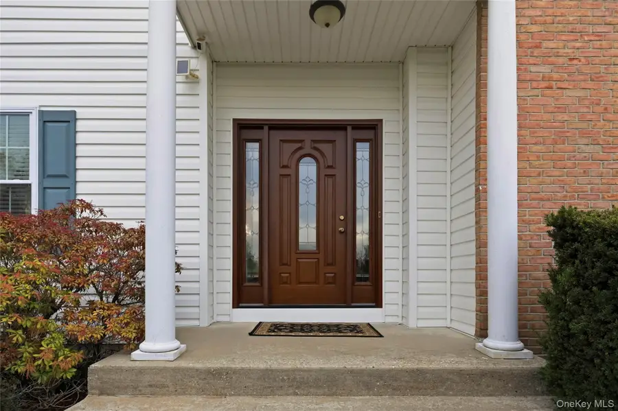 48 Windcrest Drive, Manorville, NY 11949 - Image #3