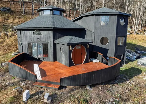 15 Deans Road, Grahamsville, NY 12458