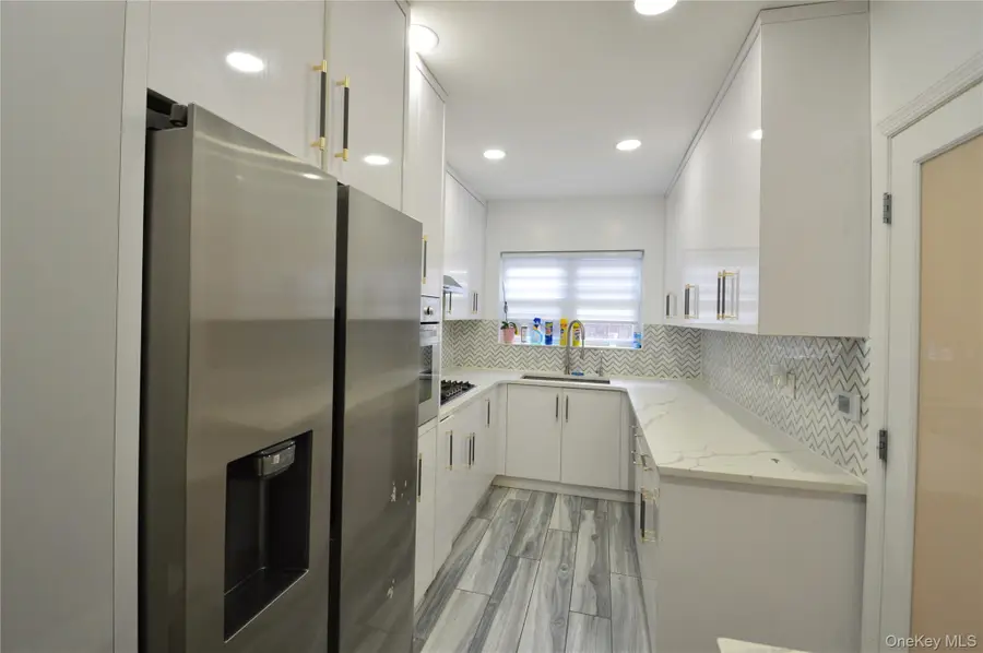 10546 65th Road, Forest Hills, NY 11375 - Image #2