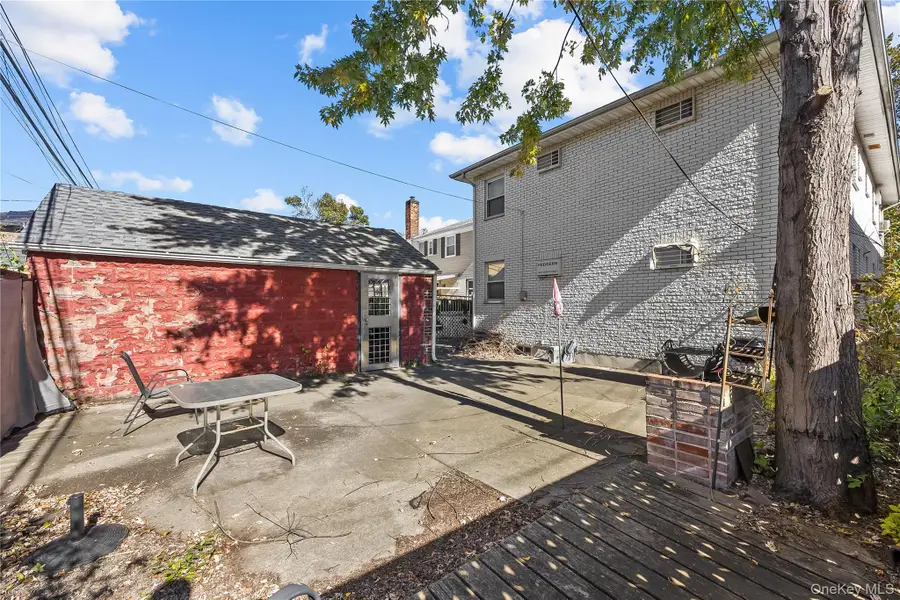 5118 199th Street, Fresh Meadows, NY 11365 - #2