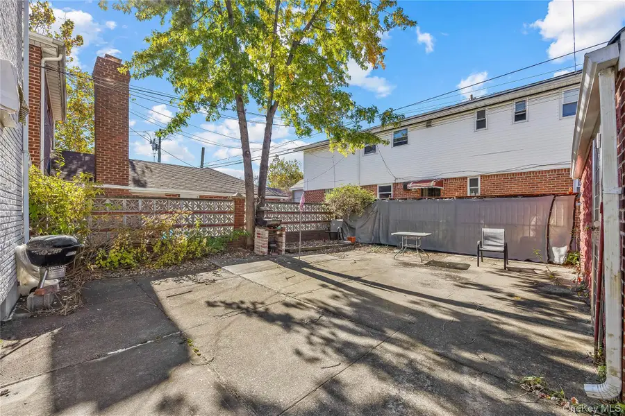 5118 199th Street, Fresh Meadows, NY 11365 - #3