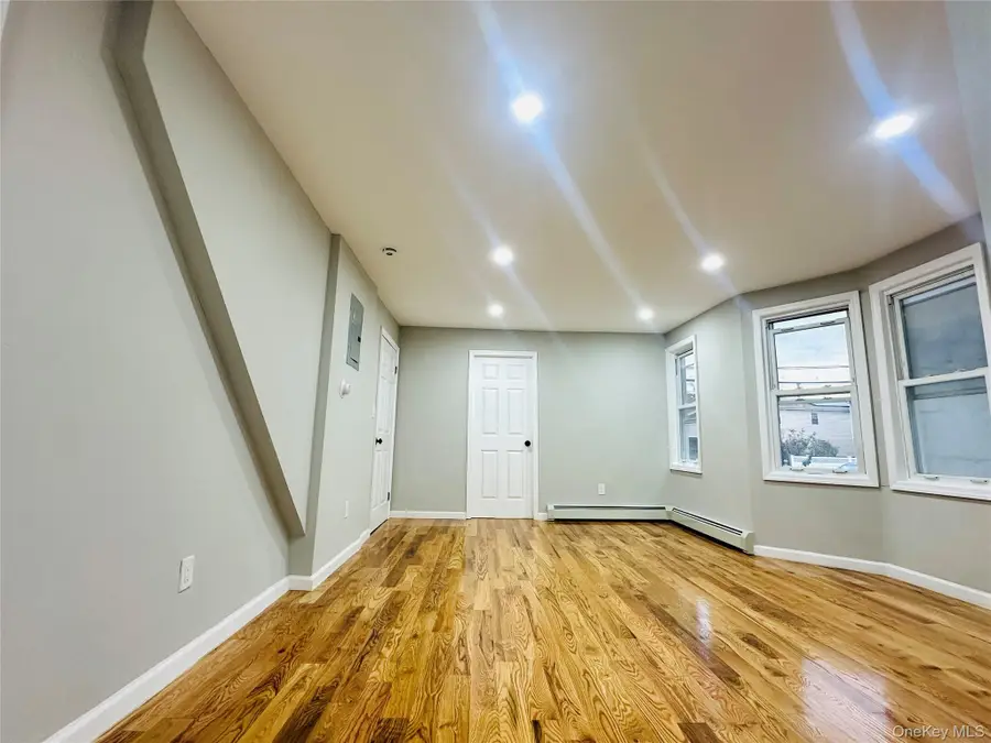 134-16 221 Street, Laurelton, NY 11413 - Image #3