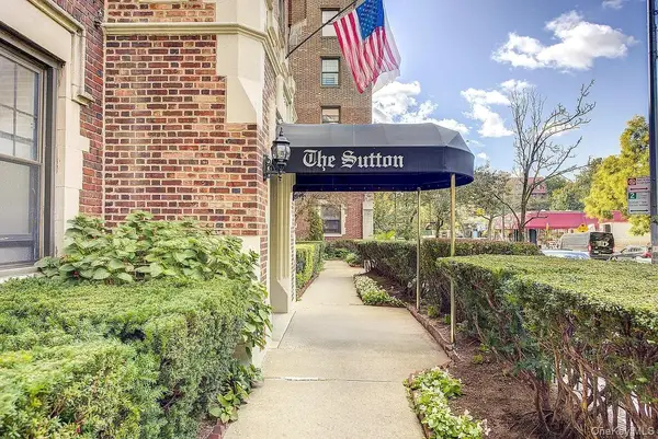 109-14 Ascan Avenue #4J, Forest Hills, NY 11375