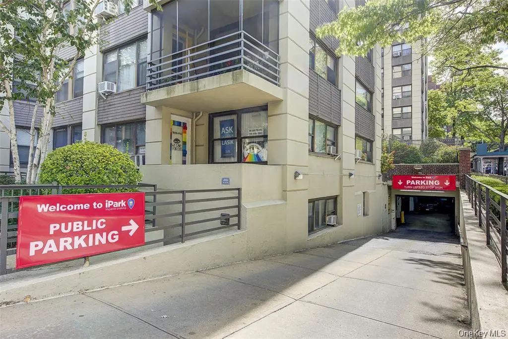 98-25 64th Road #7J, Rego Park, NY 11374 - Image #1