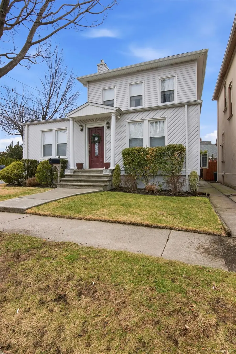 17 Park Place, Floral Park, NY 11001 - #2