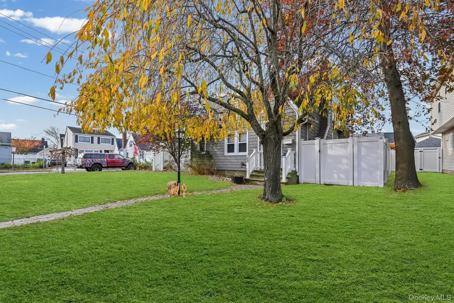 60 Montauk Avenue, Merrick, NY 11566 - #3