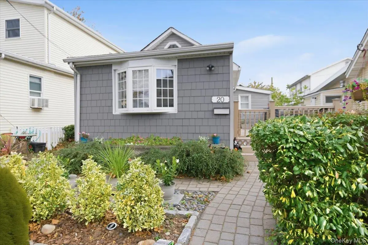 20 Magnolia Place #20, Bronx, NY 10465 - Image #1