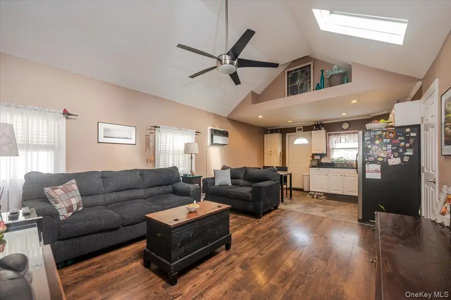 20 Magnolia Place #20, Bronx, NY 10465 - Image #3