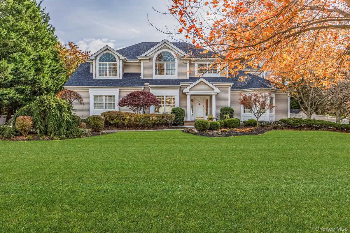 16 Ashley Loop, Northport, NY 11768 - Image #1