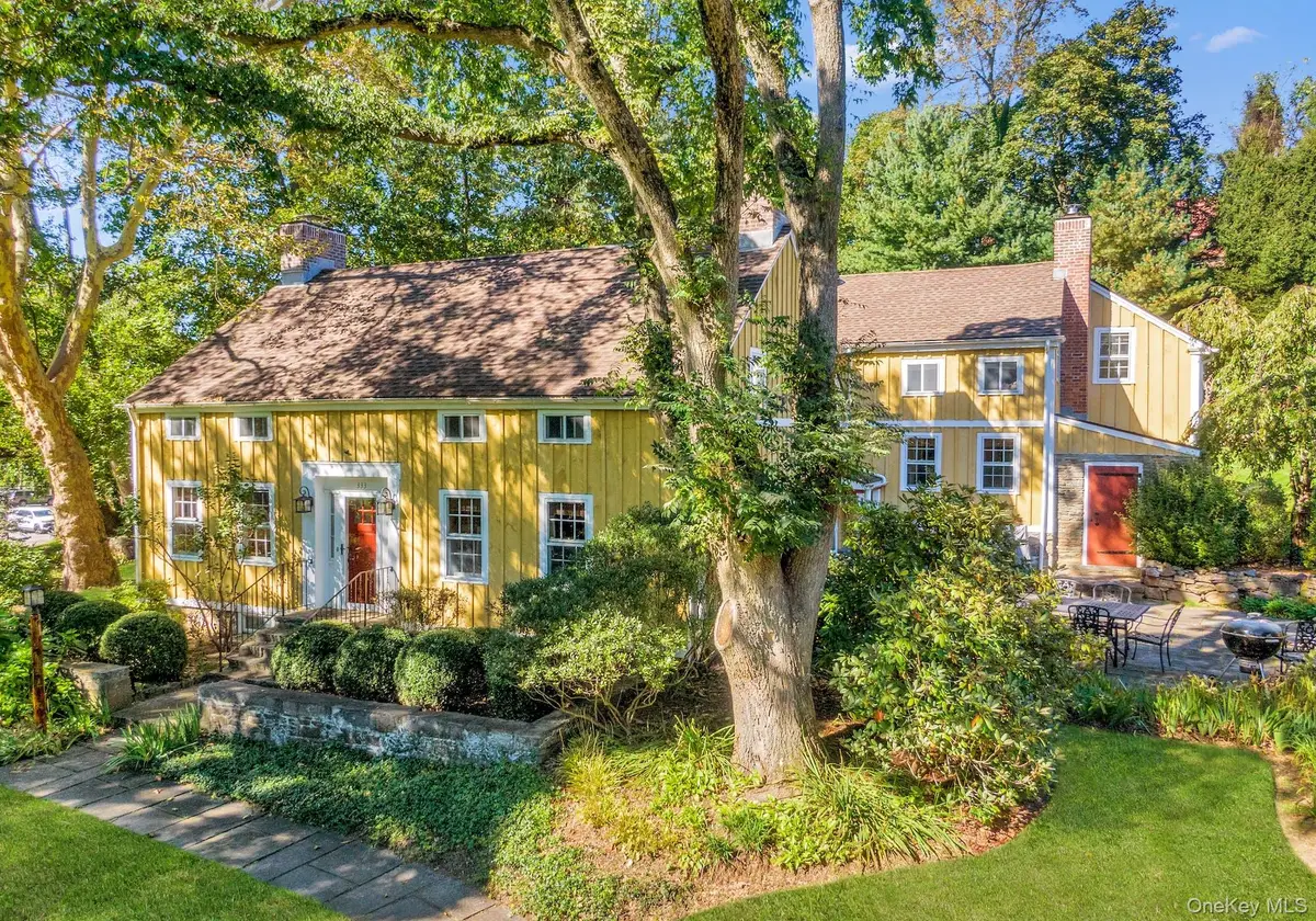 333 W Hartsdale Avenue, Hartsdale, NY 10530 - #1