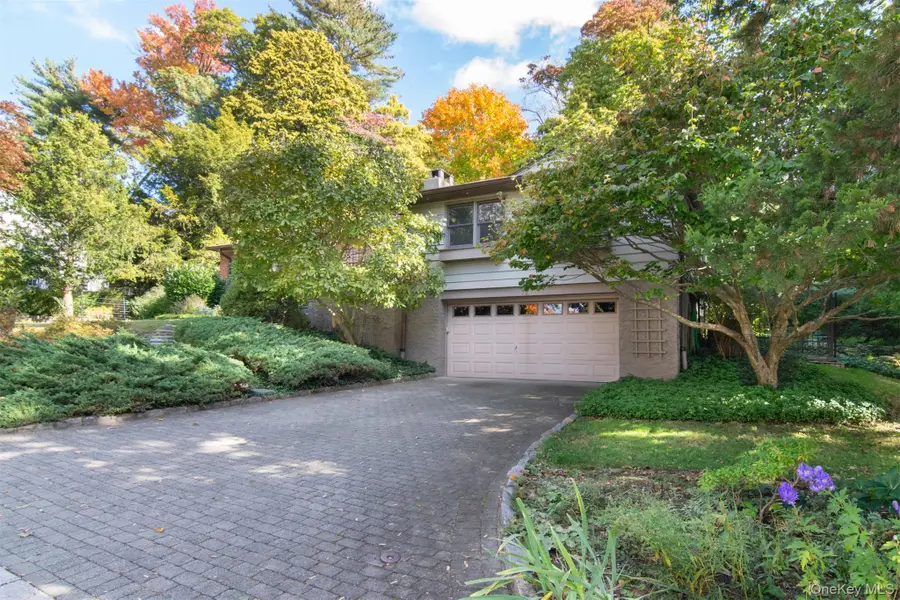 72 Magnolia Drive, Dobbs Ferry, NY 10522 - Image #2