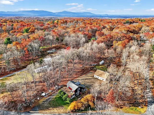 375 Salisbury Turnpike, Rhinebeck, NY 12572