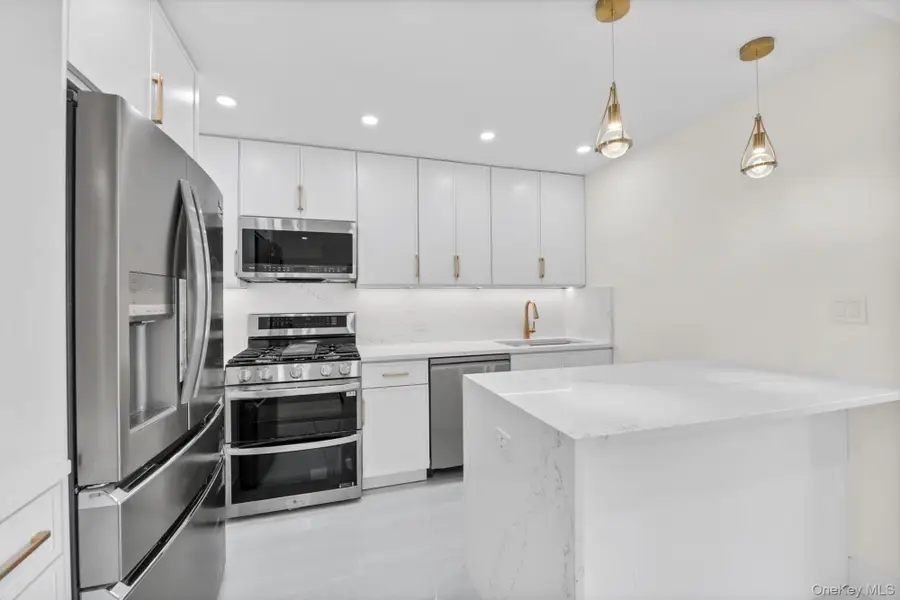 555 Kappock Street #12G, Bronx, NY 10463 - Image #3