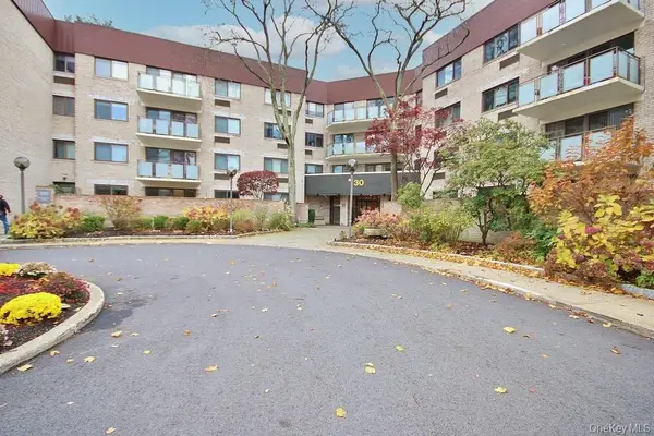 30 Greenridge Avenue #3G, White Plains, NY 10605