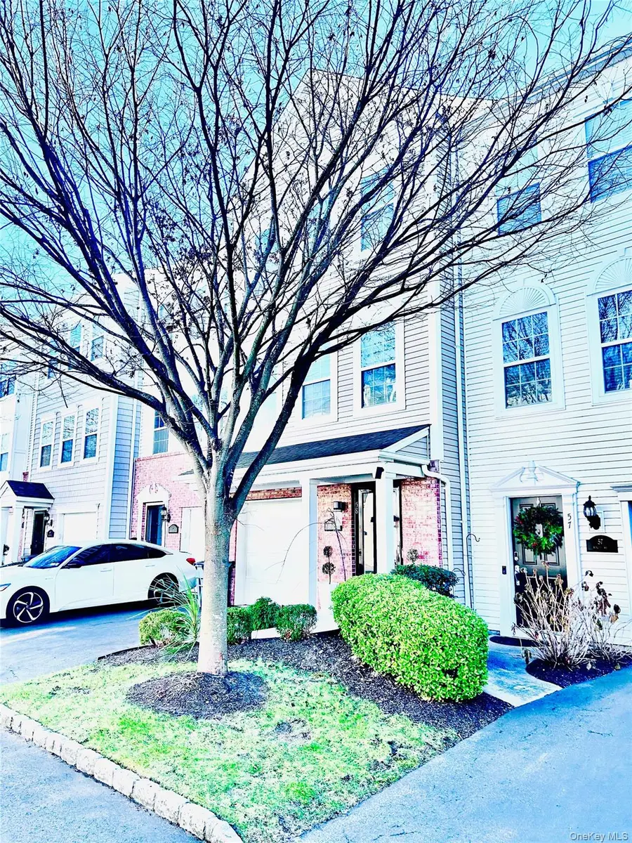 58 Rialto Way, Patchogue, NY 11772 - Image #2