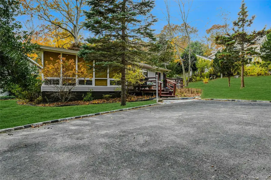 133 Oak Drive, Baiting Hollow, NY 11933 - Image #3