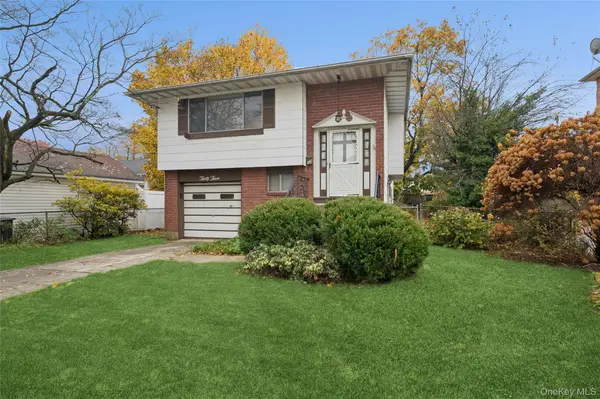 33 Grove Street, Hicksville, NY 11801