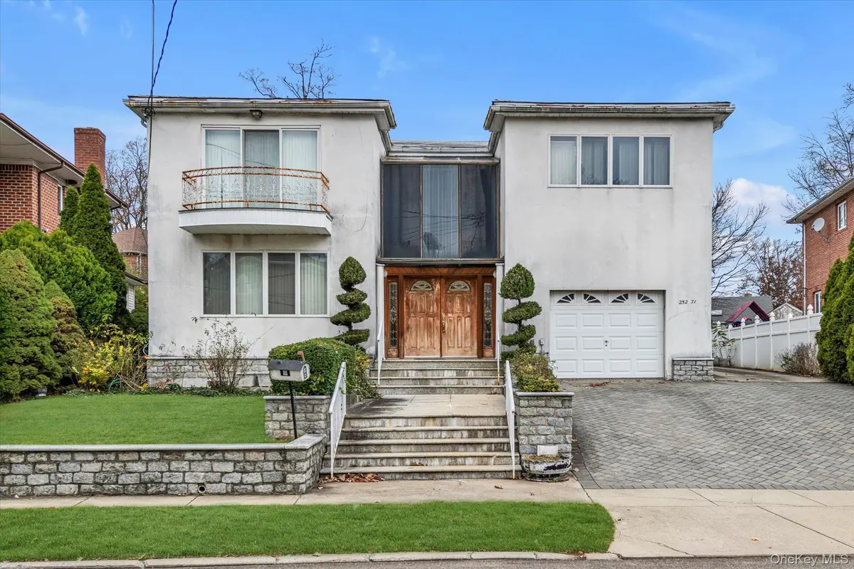 25271 Brattle Avenue, Little Neck, NY 11362 - Image #1