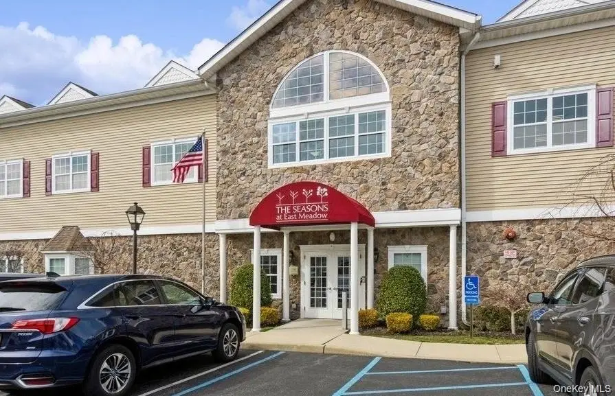 419 Autumn Drive, East Meadow, NY 11554 - Image #2