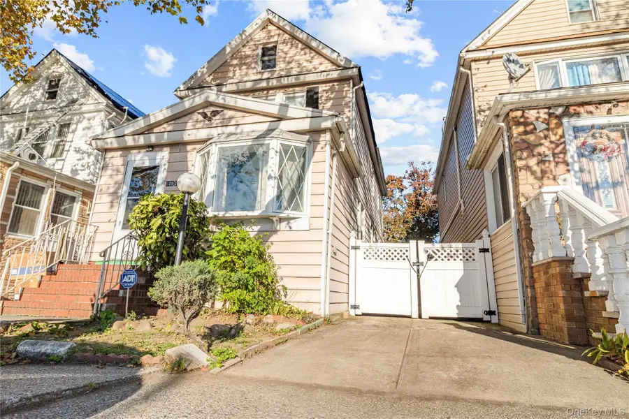 109-29 Van Wyck Expressway, Jamaica, NY 11435 - #2