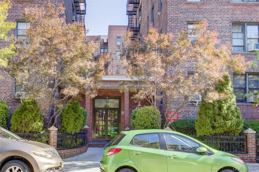37-27 86th Street #6N, Jackson Heights, NY 11372 - Image #2