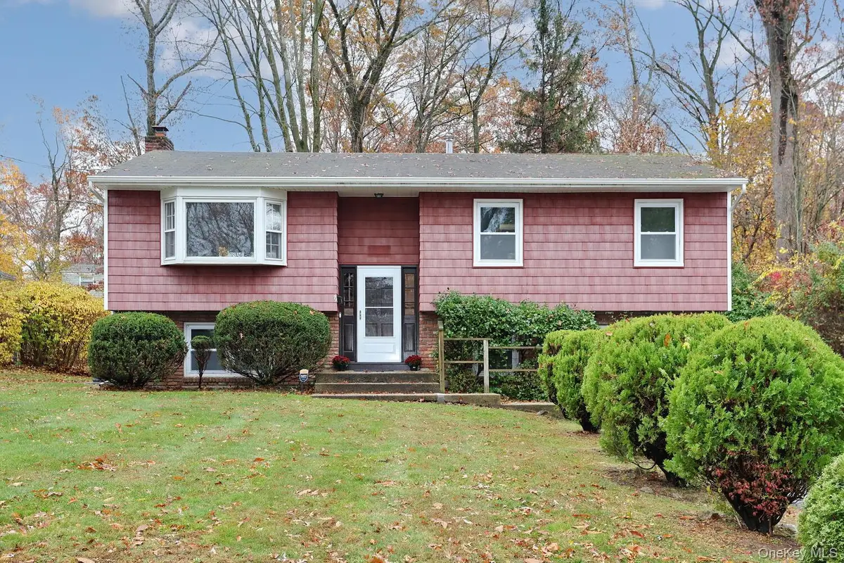 49 E Hall Avenue, New City, NY 10956 - Image #1