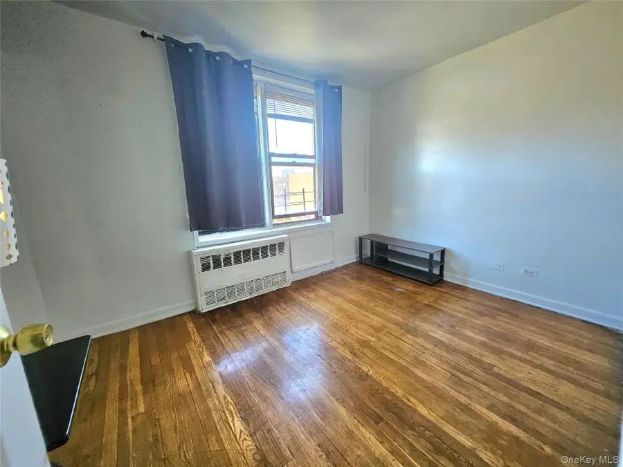 87-70 173 Street #6H, Jamaica, NY 11432 - Image #2