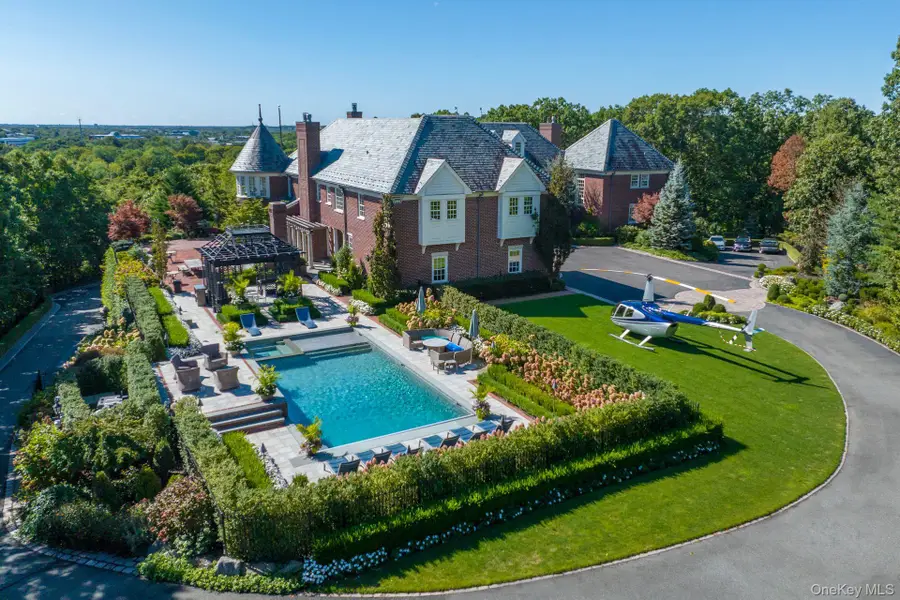 18 Gwynne Road, Melville, NY 11747 - Image #3