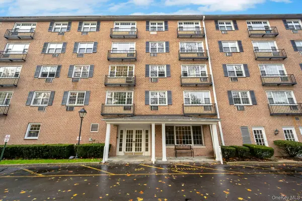 4 Consulate Drive #1B, Tuckahoe, NY 10707