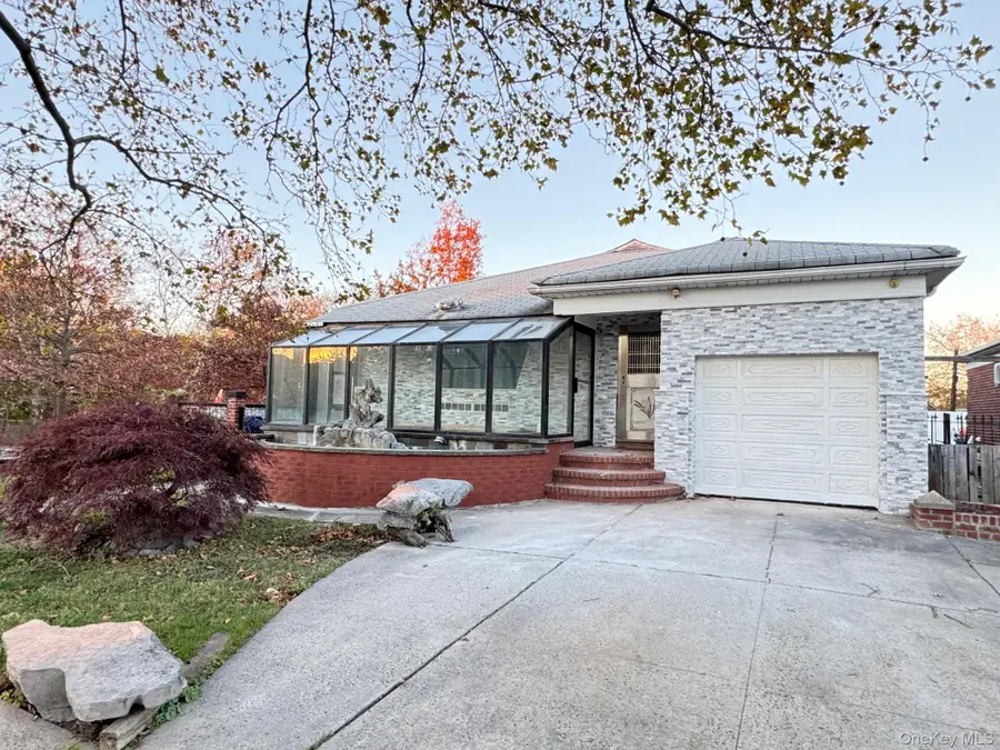 5003 Horatio Parkway, Oakland Gardens, NY 11364 - Image #2