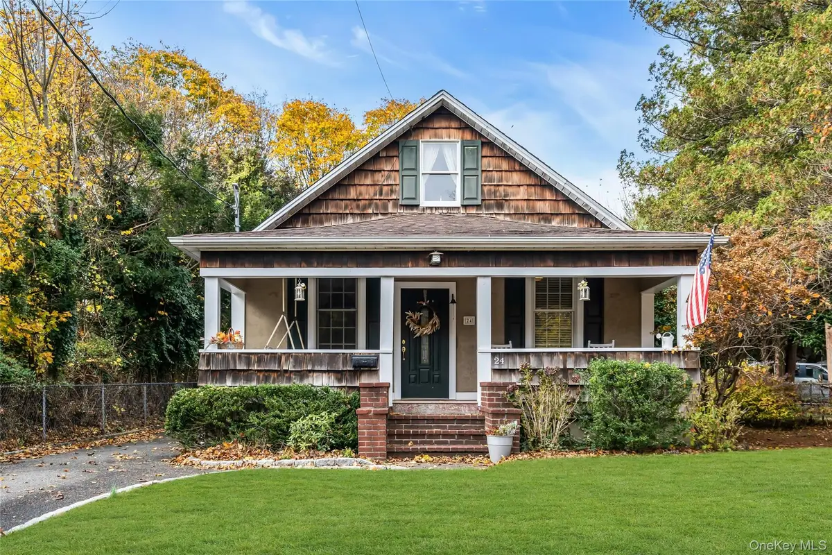 24 Elm Avenue, Smithtown, NY 11787 - Image #1