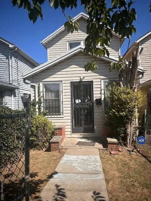 12313 144th Street, Jamaica South, NY 11436