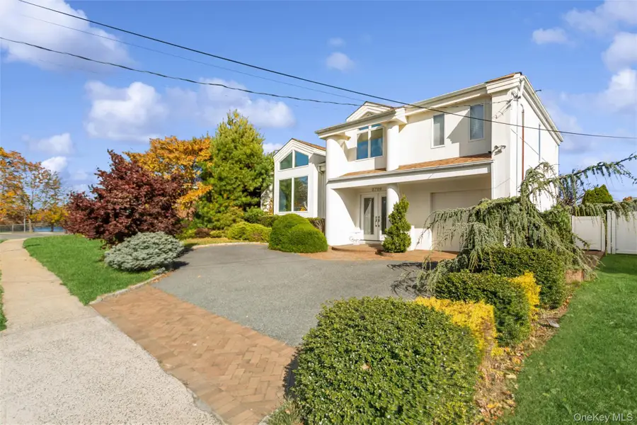 2729 Shore Drive, Merrick, NY 11566 - #3