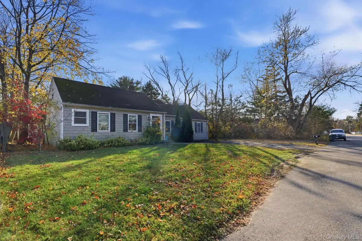 36 Ralph Street, Brentwood, NY 11717 - Image #1