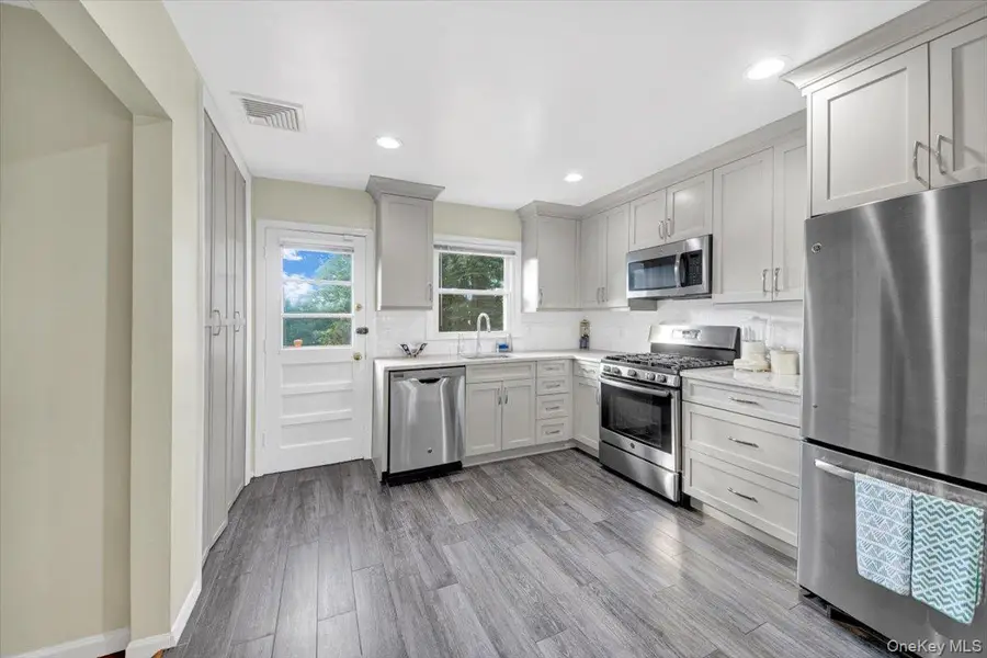 37 aka 39 Deshon Avenue, Bronxville, NY 10708 - Image #3