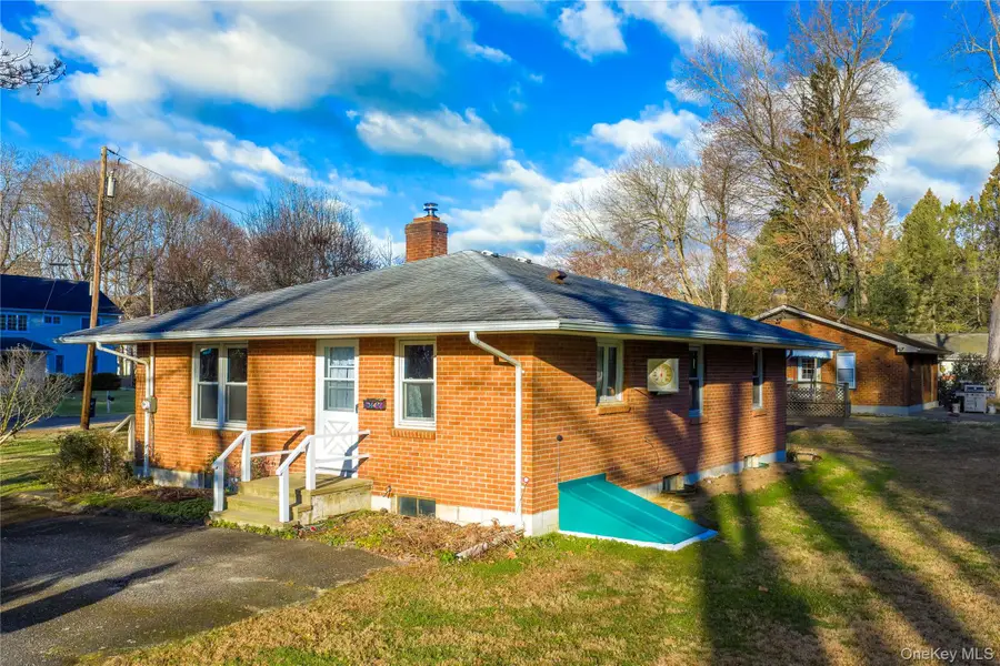 16 Townsend Boulevard, Pawling, NY 12564 - Image #3