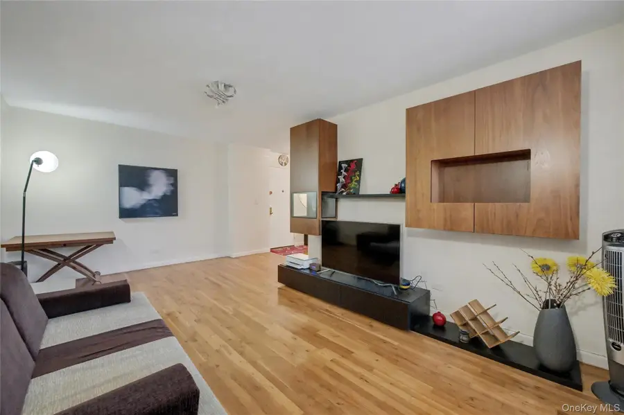 1577 E 17th Street #6M, Brooklyn, NY 11230 - Image #2